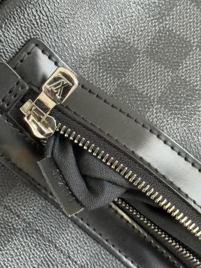 LV Graphite Daniel GM Damier Messenger Bag 7