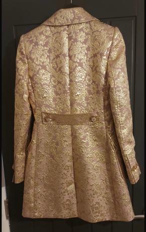 Dolce & Gabbana JGold Rose acquard Crystal Button Coat 5