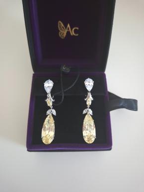 Anabela Chan 18K Canary Calla Lily Earrings 3