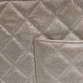 Chanel Silver Medium Quilted Metallic Caviar O Case Clutch 9