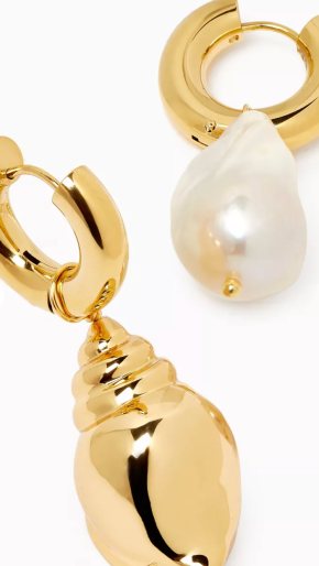 Timeless Pearly Pearl And Seashell Earrings In Gold 5