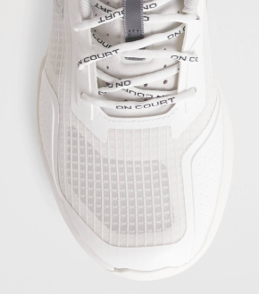 On Running The Roger Advantage Z5 Trainers 4