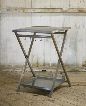 DeliVita Pizza Oven Stand 4