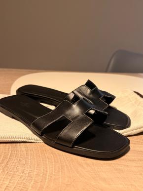 Hermes Black Leather Oran Sandals 2