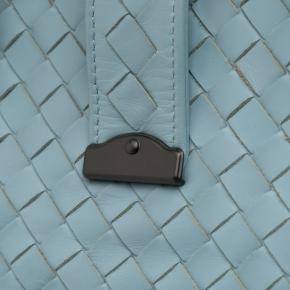 Bottega Veneta Light Small Nappa Intrecciato Roma Satchel 9