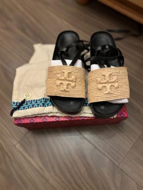 Tory Burch Raffia Sandals 8