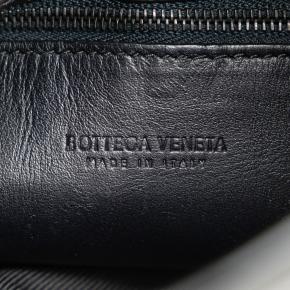 Bottega Veneta Black Nappa Intrecciato Messenger Bag 5