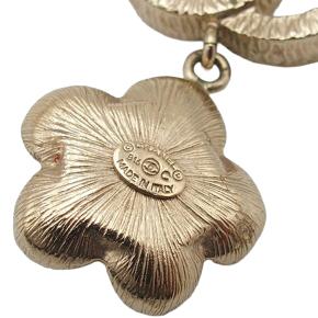 Chanel Gold Plated Faux Pearl Flower Drop Push Back Earrings 8