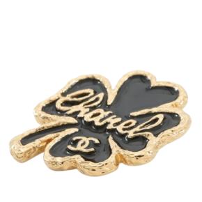 Chanel CC Gold Plated Resin Clover Brooch 2