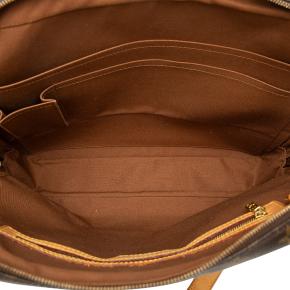 Louis Vuitton Coated Canvas Monogram Pegase Porte Documents 4