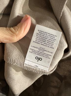 Alo Fabric Yoga Tote 4