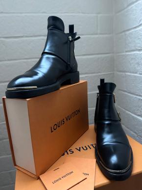 Louis Vuitton Black Leather Ankle Boots 2