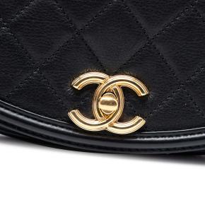 Chanel Black Small Quilted Calfskin Underline Flap 7