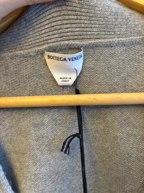 Bottega Veneta Grey Cashmere Cardiagn with Leather Elbow Patches 5