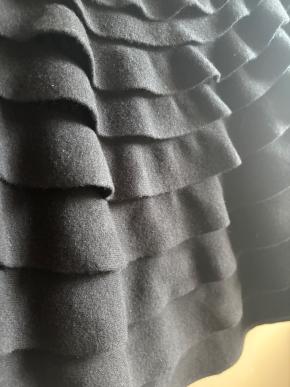 Valentino Black Ruffle Knit Skirt 8