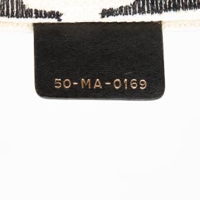 DiorAmour Large Embroidered Canvas Je T aime Book Tote 6