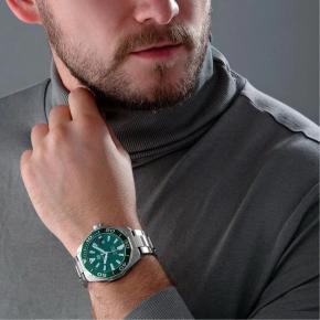 TAG Heuer Aquaracer Watch 7