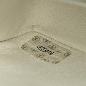 Chanel Blue And White CC Quilted Tweed Chain Flap 7