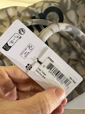 Alo Grey Fabric Yoga Bag 3