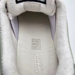 Gucci Green And Pink Retro Trainers 10