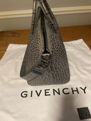 Givenchy Medium Grey Croc Print Antigona Bag 4