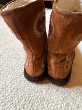 Gucci Tan Wuede/Wool GG Boots 5