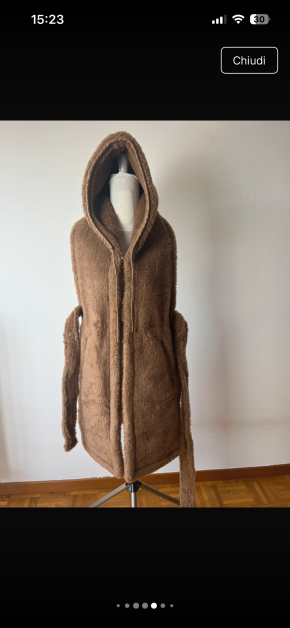 MaxMara Alpaca Blend Hooded Stole Gilet 6