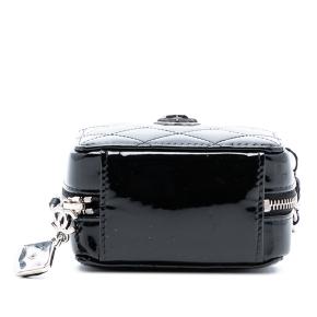 Chanel Black Quilted Patent Diamond Resin Clutch With Chain 3