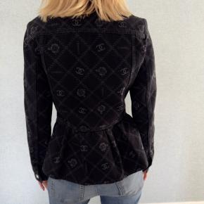 Chanel Black Camelia Denim Button Front Jacket 10