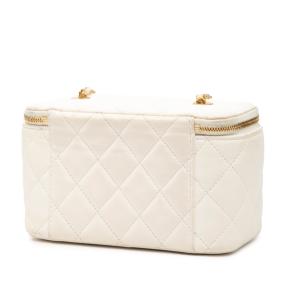 Chanel White Small Quilted Lambskin Vanity Case with Chain 2