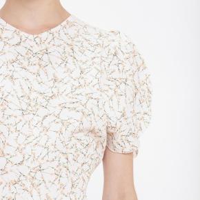 Victoria Beckham Cream Floral Gathered Waist Midi Dress 3