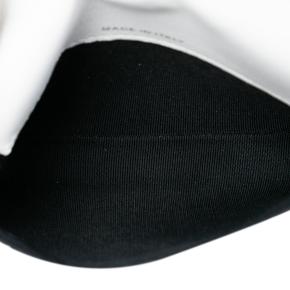 Chanel White Quilted Lambskin About Pearls Card Holder On Chain 4