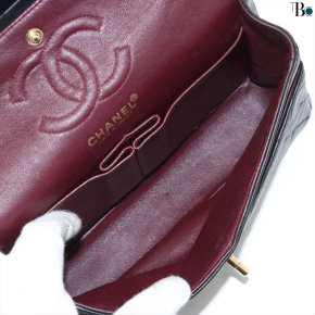 Chanel Timeless - Classic Double Flap Bag Quilted Lambskin Medium 4