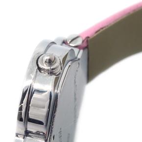 Van Cleef & Arpels Alhambra Quartz Watch White Gold and Satin with Diamond Bezel and Mother of Pearl 26 7