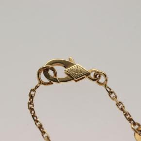 Van Cleef & Arpels Vintage Malachite Alhambra Pendant Necklace 11