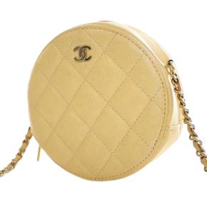 CC Yellow Quilted Caviar Round Clutch With Chain 2