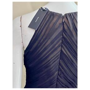 Vera Wang Black Ruched Chiffon Maxi Dress 7