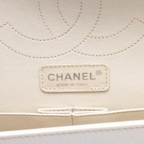 Chanel White Jumbo Classic Iridescent Caviar Double Flap 5