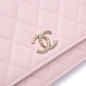 Chanel Pink CC Quilted Caviar Wallet on Chain 8