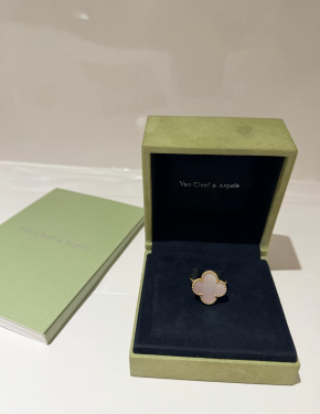Van Cleef & Arpels Magic Alahambra Ring size 59 5