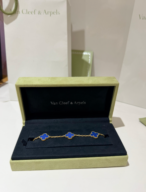Van Cleef & Arpels vintage alhambra bracelet 5 motifs in blue agate 5