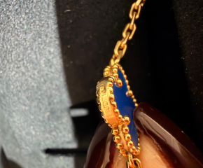 Van Cleef & Arpels vintage alhambra bracelet 5 motifs in blue agate 2