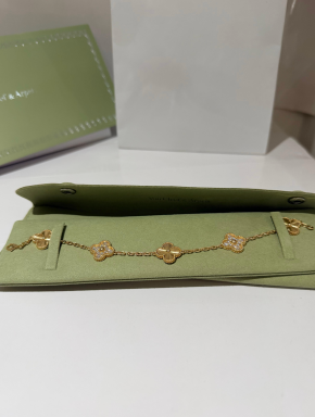 Van Cleef & Arpels Vintage Alhambra Yellow Gold And Diamonds Bracelet 7