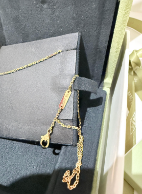 Van Cleef & Arpels Obsidian Diamond Vintage Alhambra Holiday Pendant 4