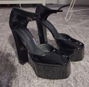 Giuseppe Zanotti Black Patent Bebe Pumps 2