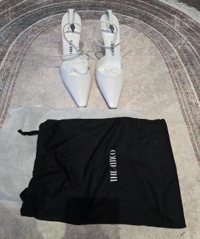 The Attico White Leather Amber Sandals 7