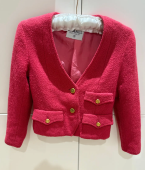Chanel Cropped Pink Boucle Jacket 2