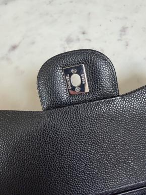 Chanel Black Caviar Maxi Single Flap 6