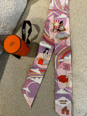 Hermes Carres Volants Silk Twilly Scarf 2