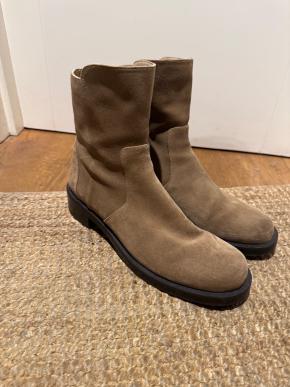 Stuart Weitzman Short Suede Boots 2